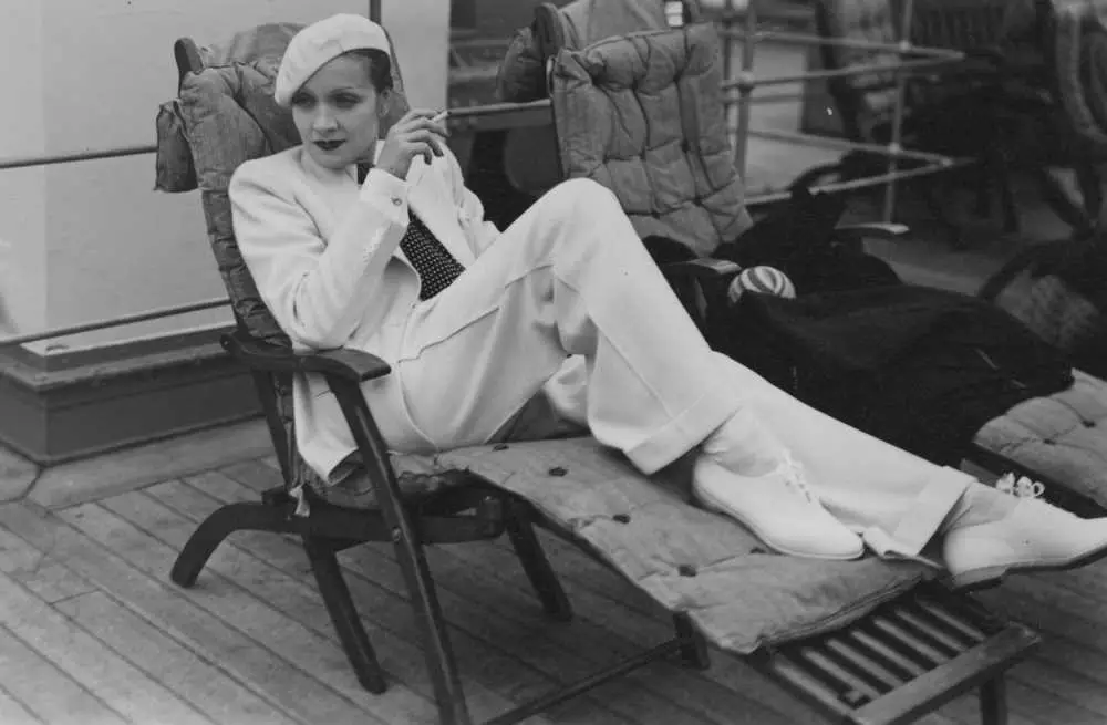 Marlene Dietrich in una foto in bianco e nero