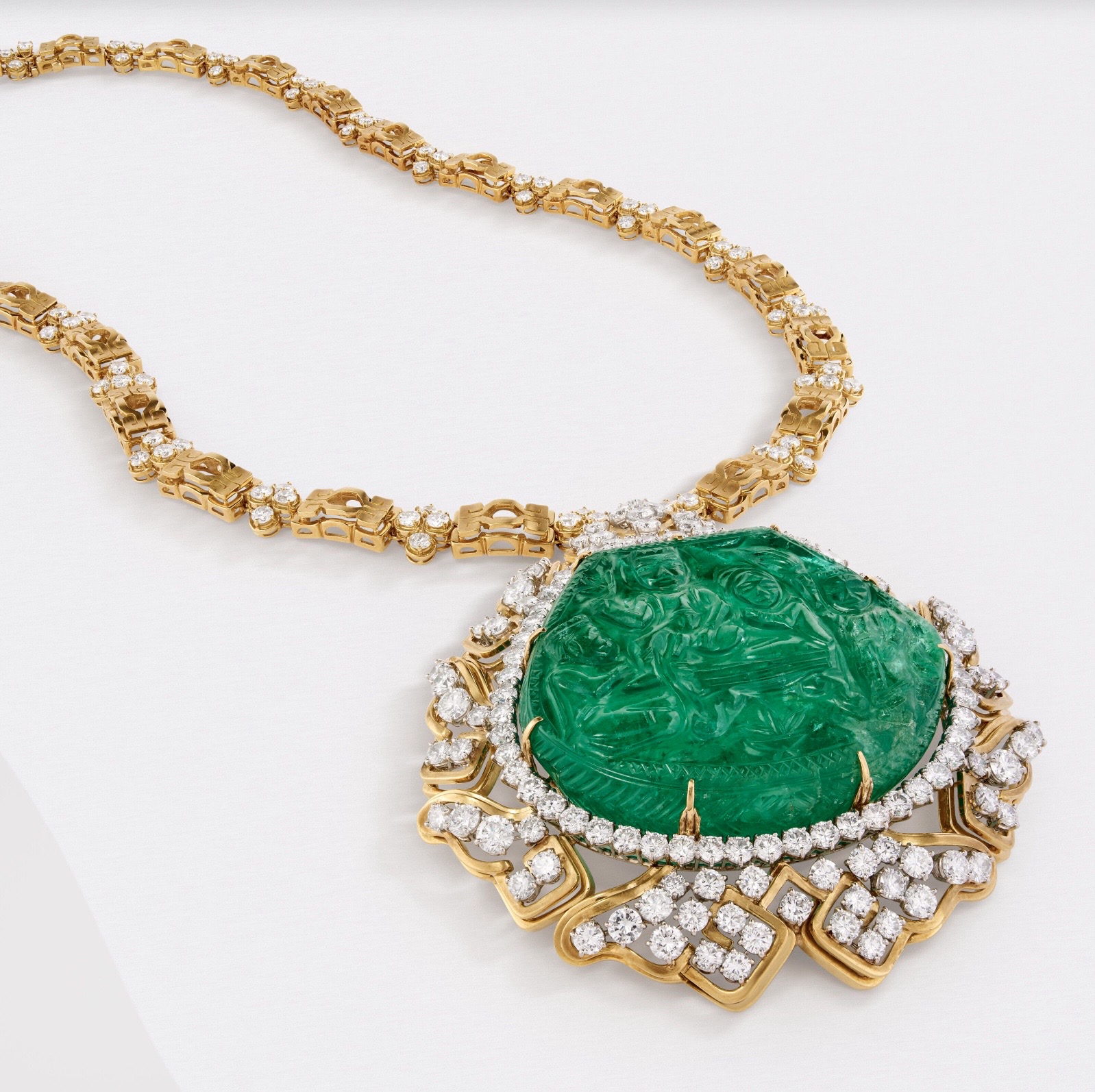 'The Great Mogul' diHarry Winston collana con smeraldo e diamanti 